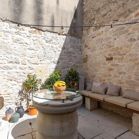 Sun Lifestyle Apartment